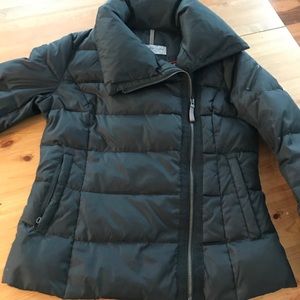 Down puffer coat